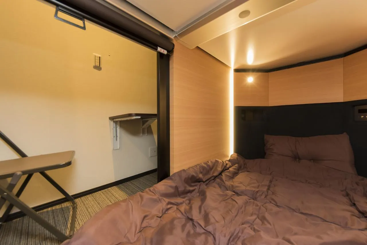 Ryoma Higashi Azuma Hotel Tokyo Capsule hotel