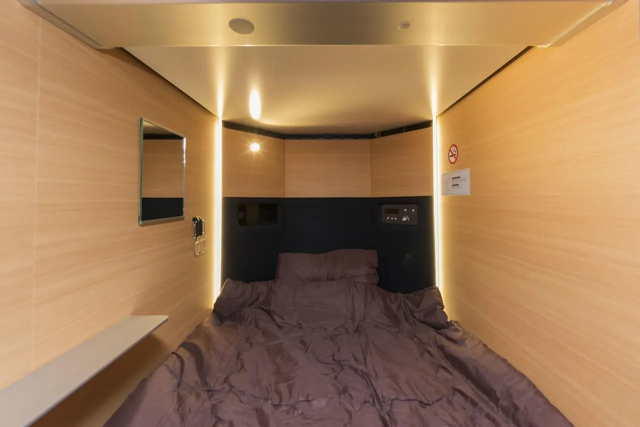 Ryoma Higashi Azuma Hotel Tokyo Capsule hotel