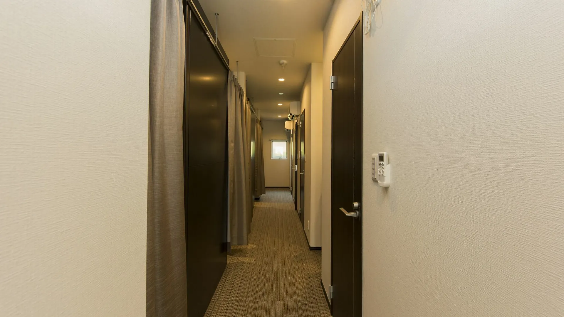Ryoma Higashi Azuma Hotel Tokyo Capsule hotel